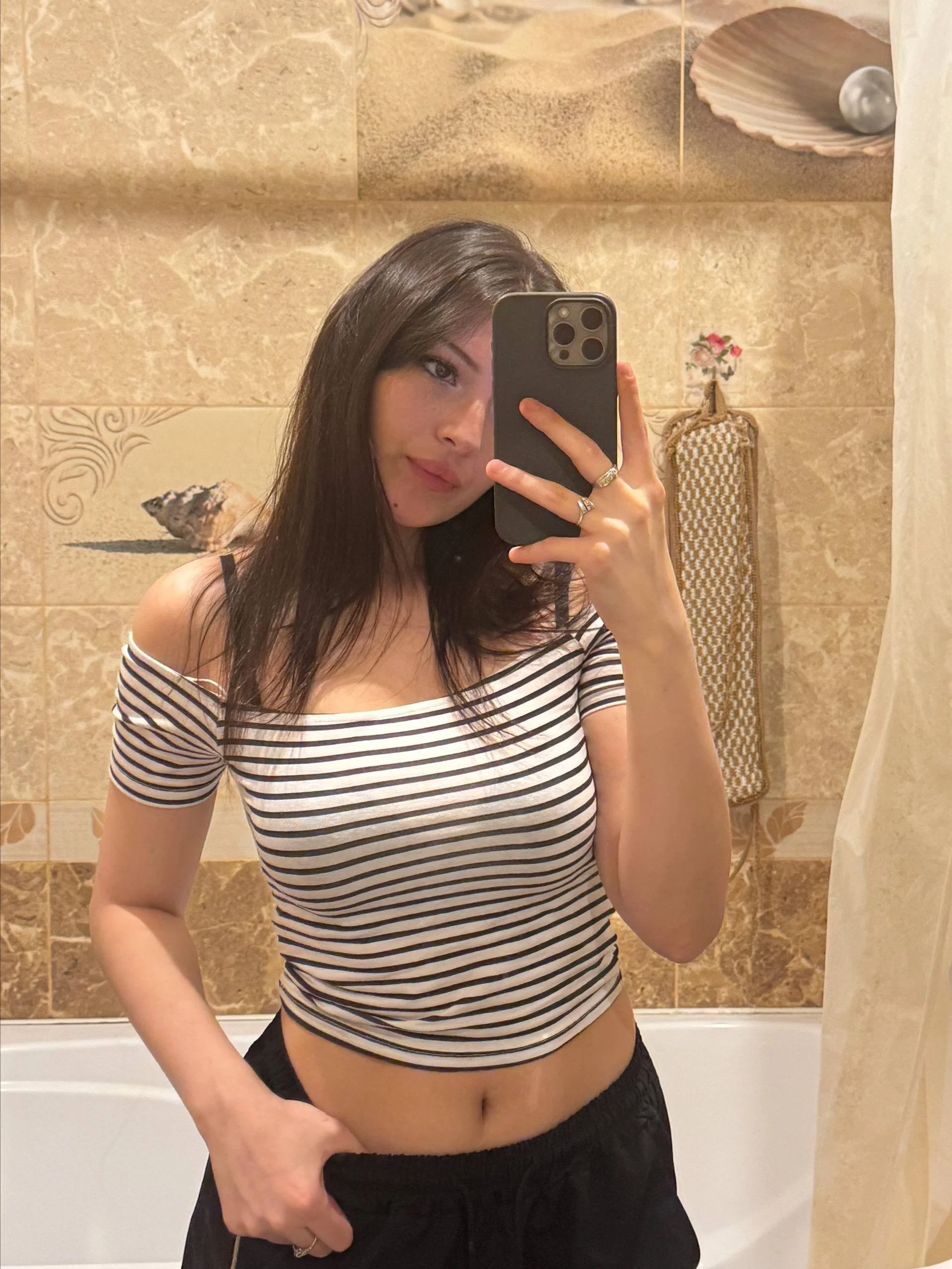 XXX Porn Photo of Nude sweeet_strawberies 12