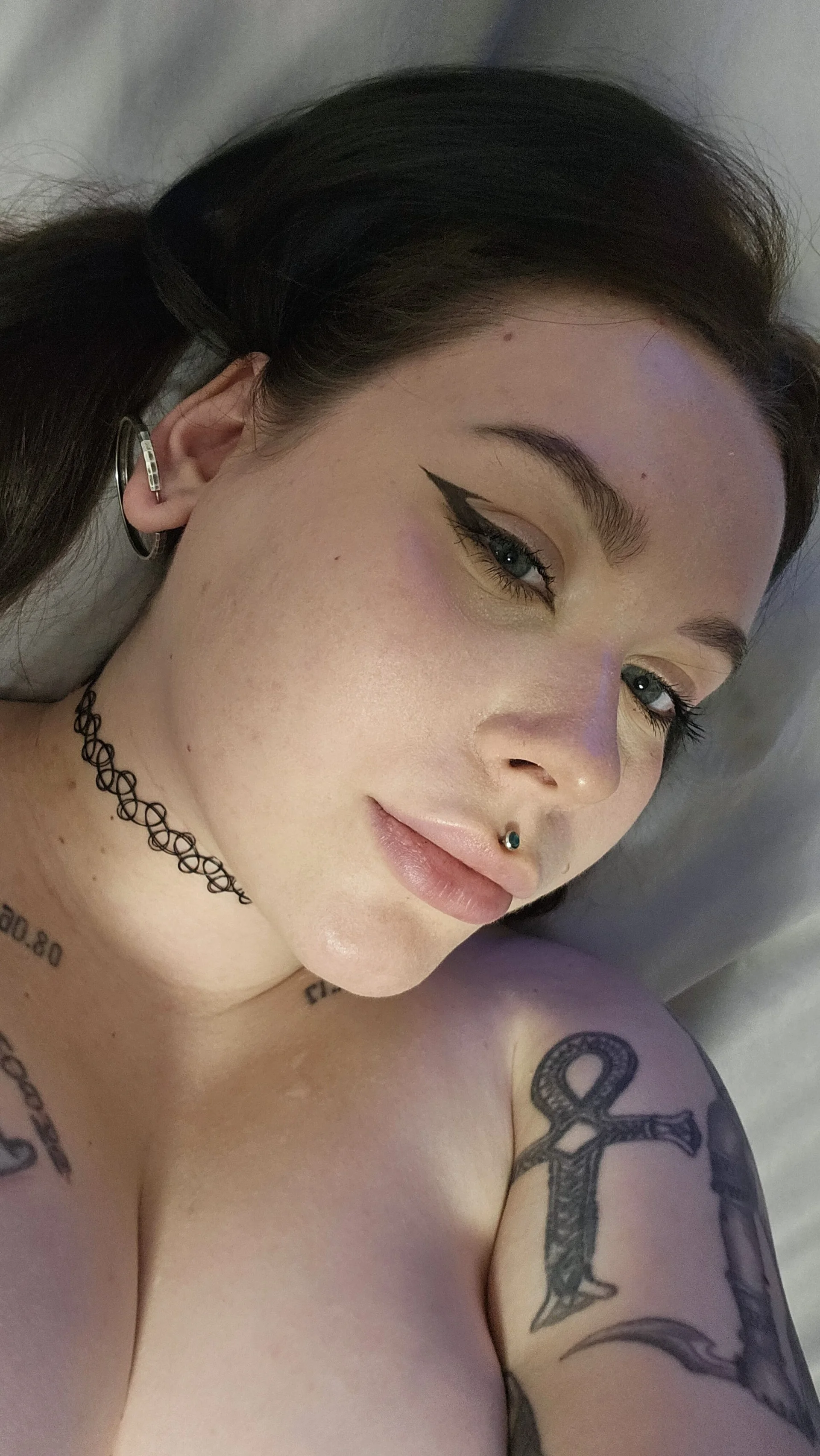 XXX Porn Photo of Nude ur_geekgirl 1