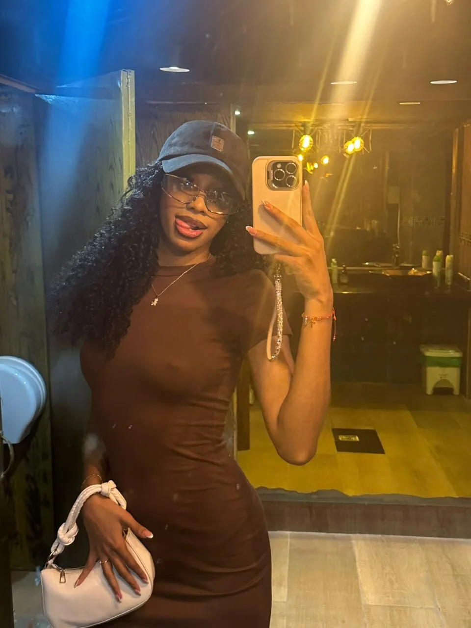XXX Porn Photo of Nude KaryMooon 14