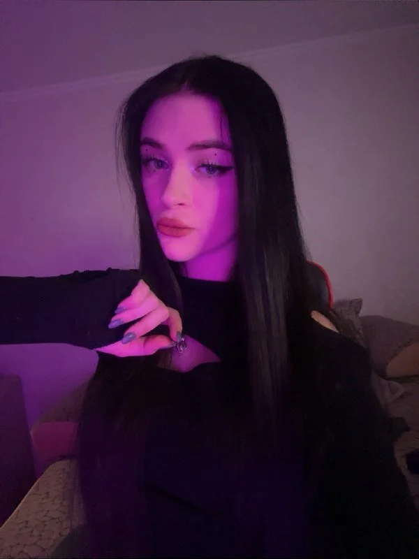 XXX Porn Photo of Nude Molly_Crystall 32