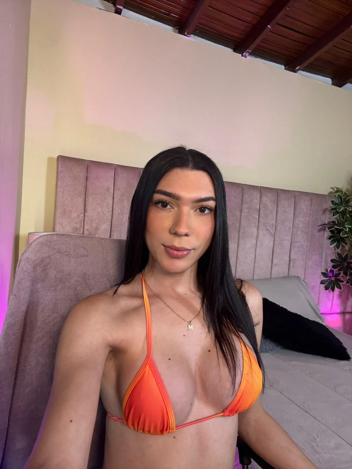 XXX Porn Photo of Nude Mia_mtnz02 20