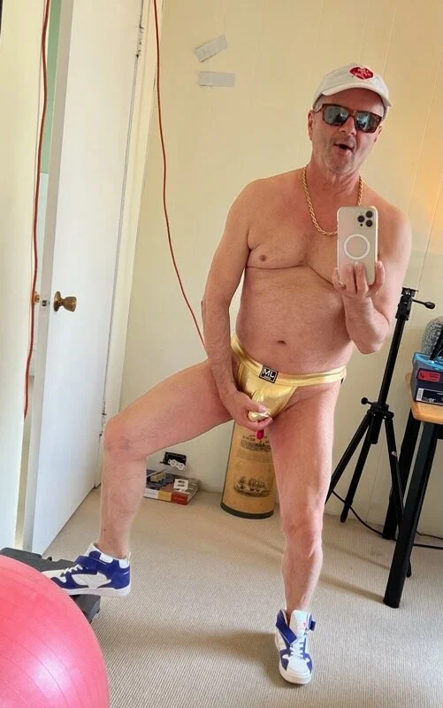 XXX Porn Photo of Nude hotdadbod 206