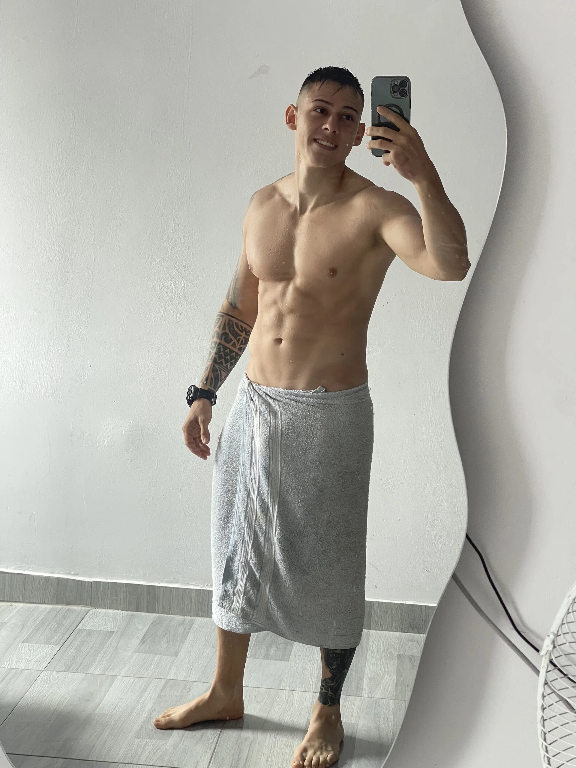 XXX Porn Photo of Nude Muscle_King_Cum 29
