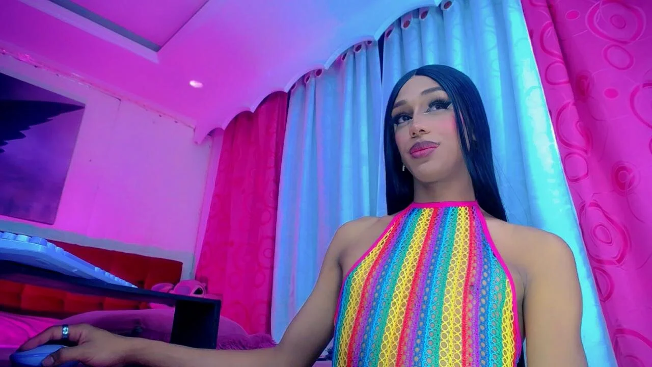 XXX Porn Photo of Nude NahomiCamper 72