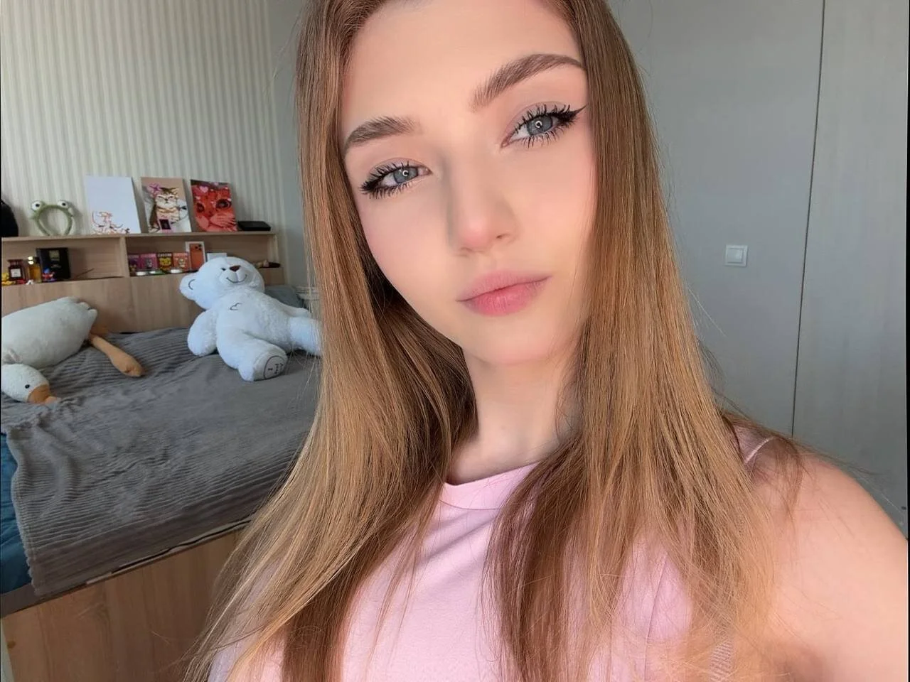 XXX Porn Photo of Nude AveryBerkson 21