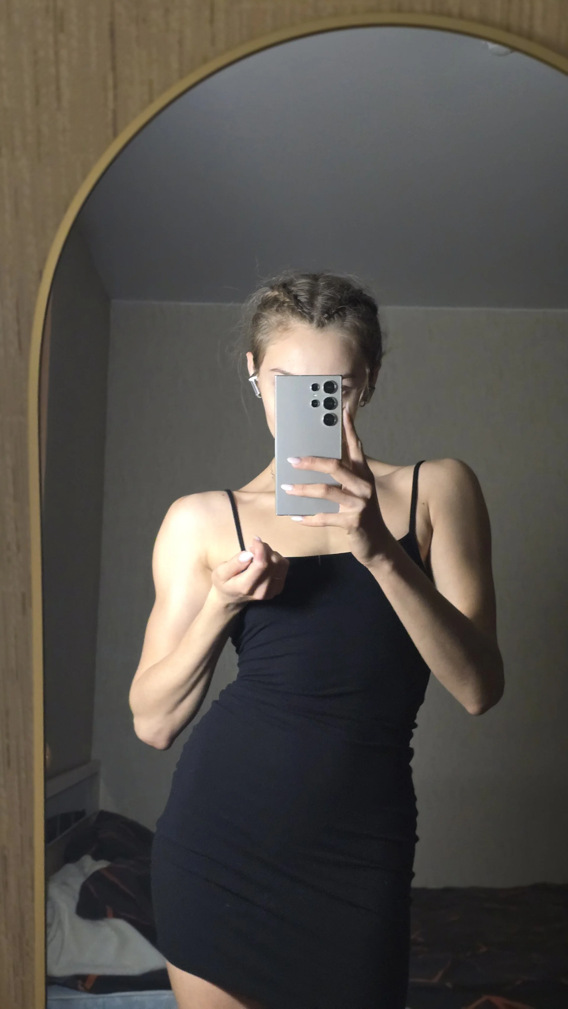 XXX Porn Photo of Nude AvelinaSchepp 17