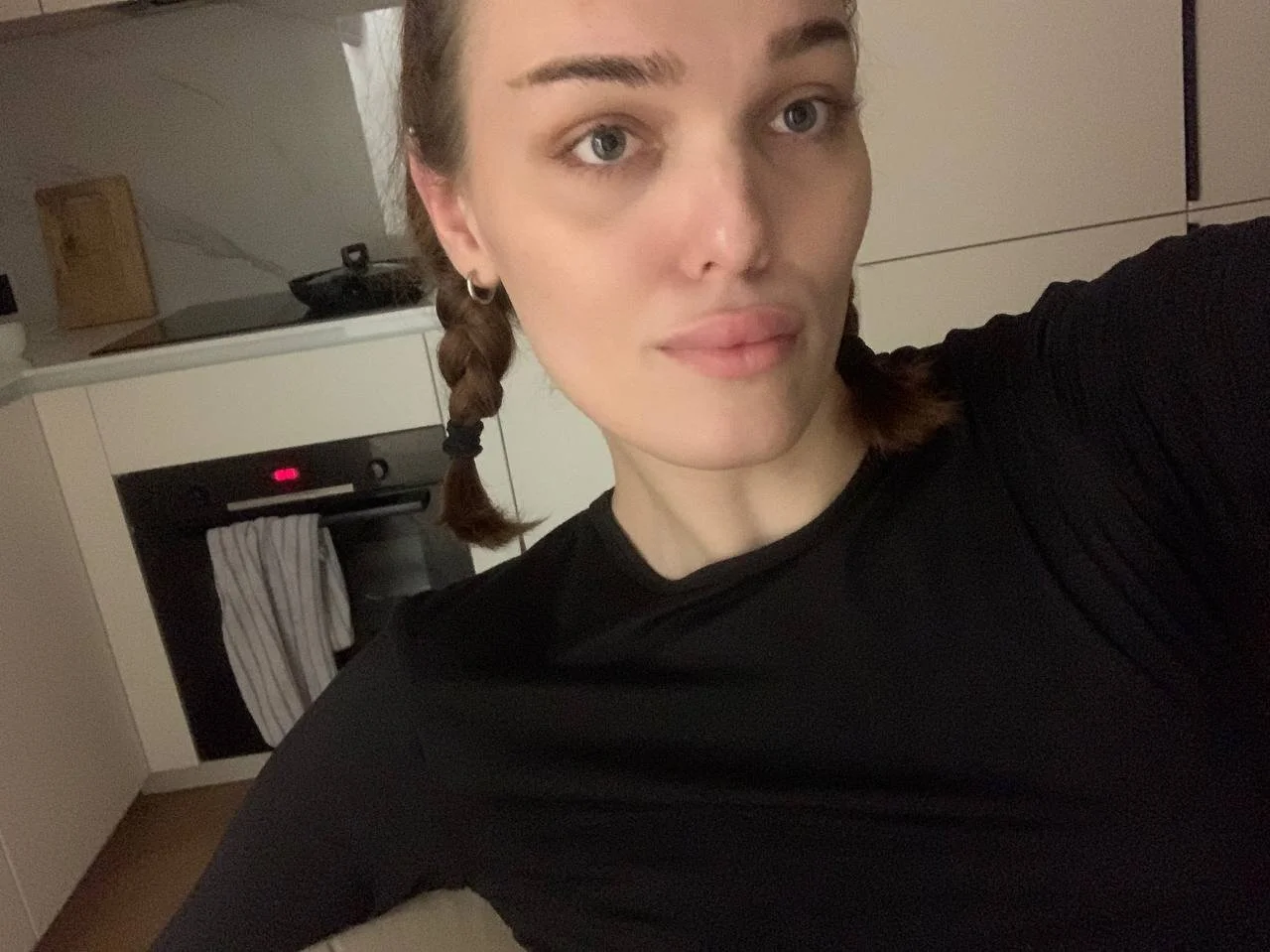 XXX Porn Photo of Nude EmiliaRhodes 5