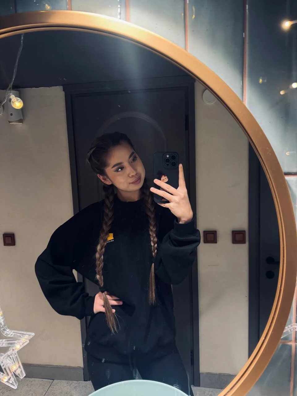 XXX Porn Photo of Nude SofiTheTrophy 1