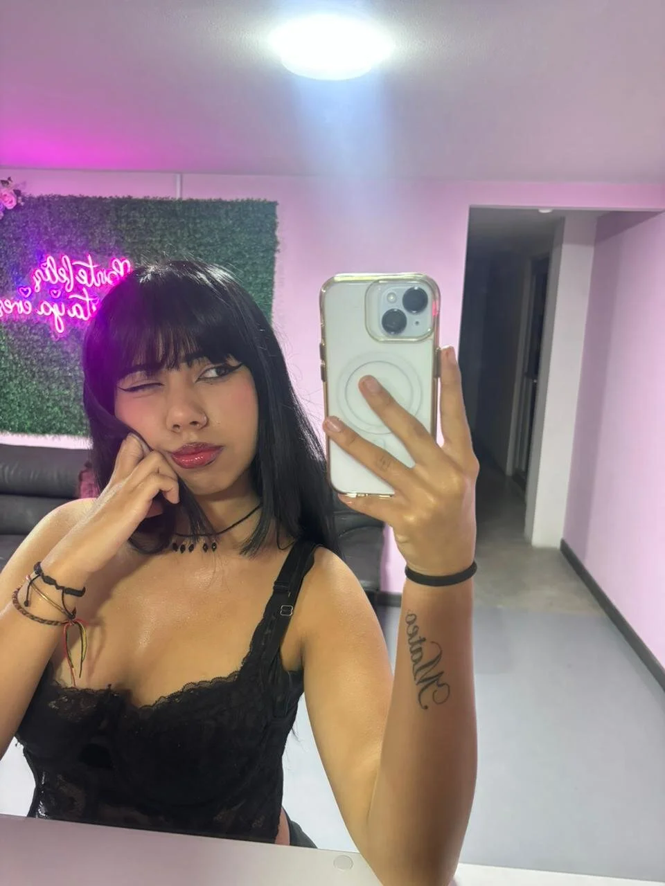 XXX Porn Photo of Nude ayame-fox 1