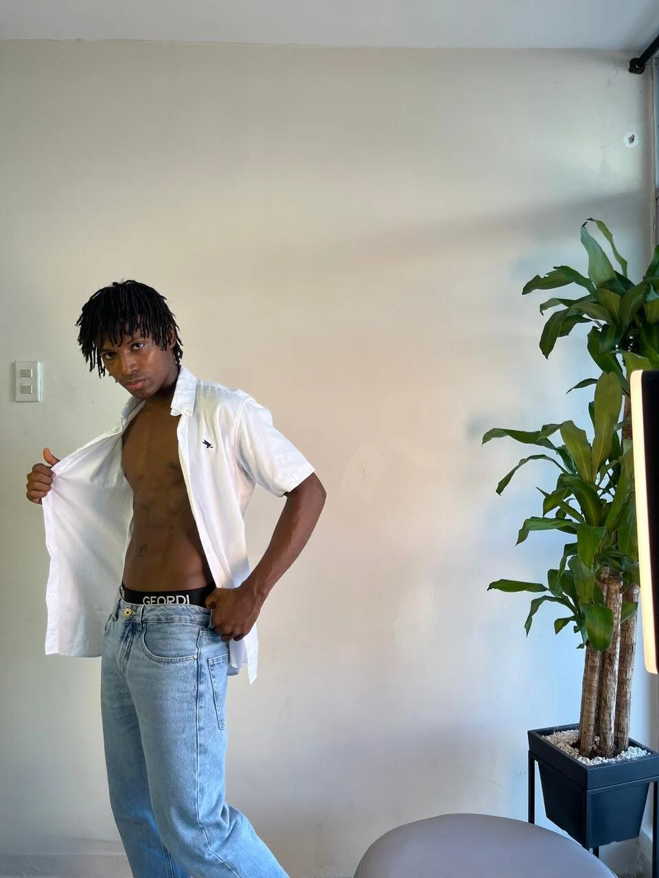 XXX Porn Photo of Nude tau_montes 12