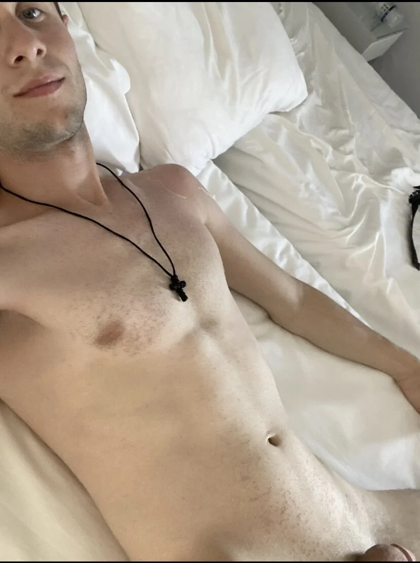 XXX Porn Photo of Nude Gaypride 8