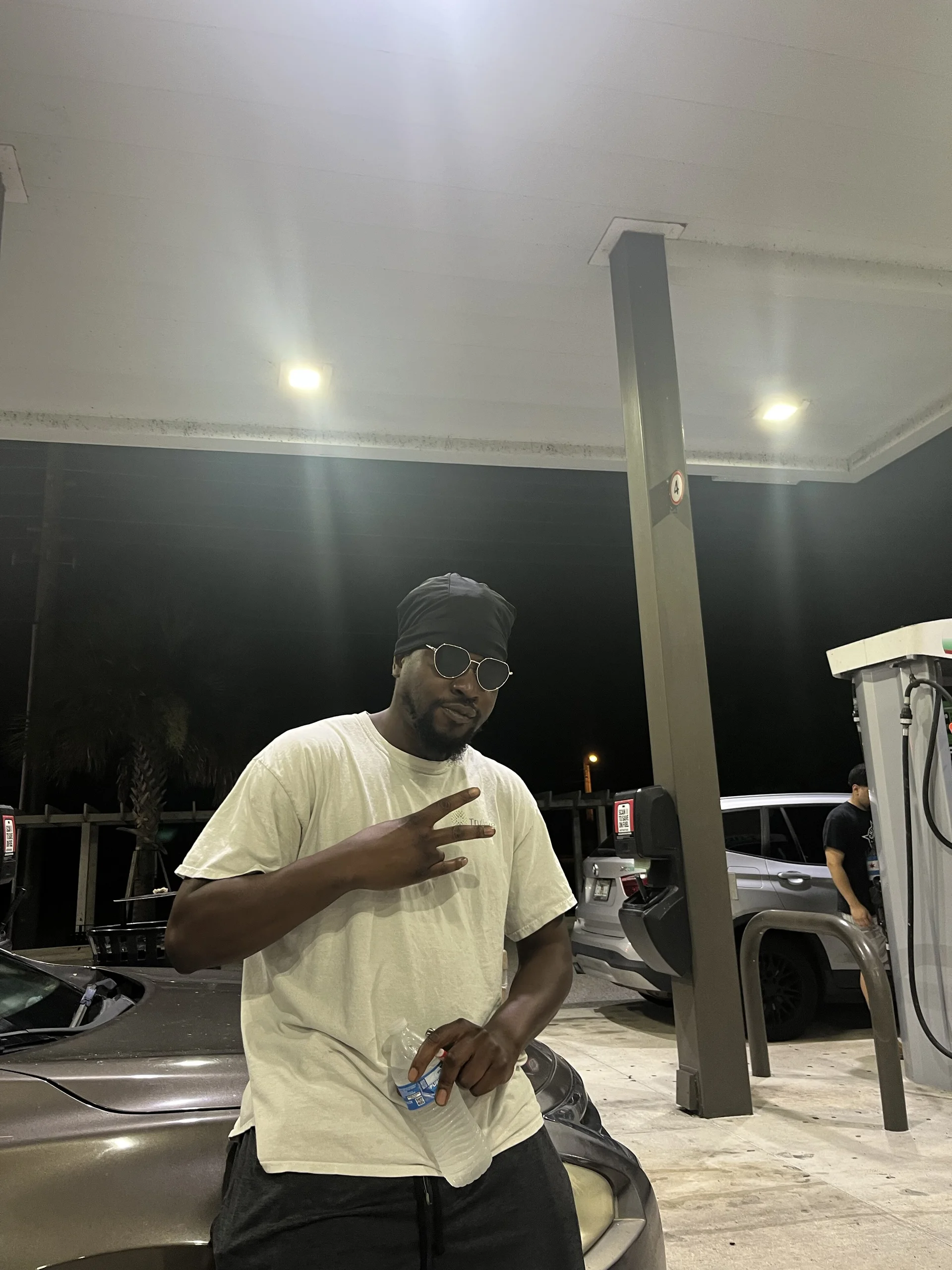 XXX Porn Photo of Nude BigGwavy612 2