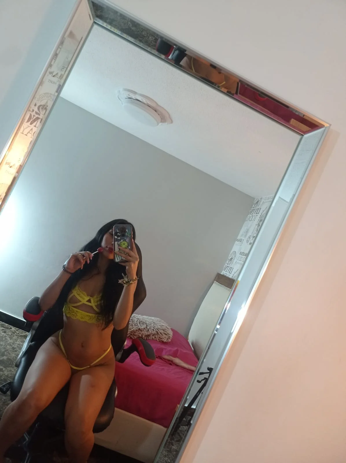XXX Porn Photo of Nude SAMANTACONNOR1 12