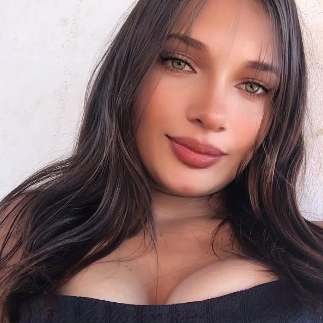 XXX Porn Photo of Nude gleyce_fada1 2