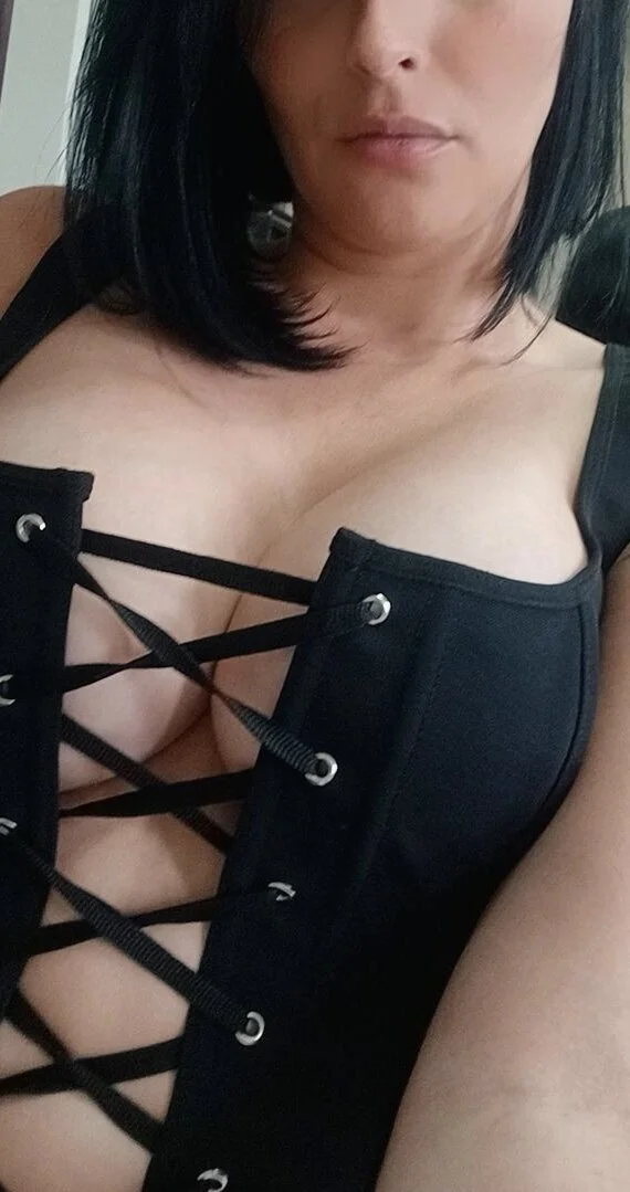 XXX Porn Photo of Nude SecretaryX 1