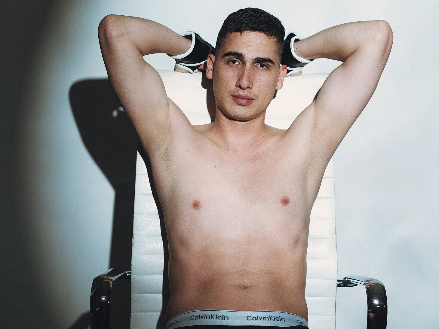 XXX Porn Photo of Nude ryanlevi1 4