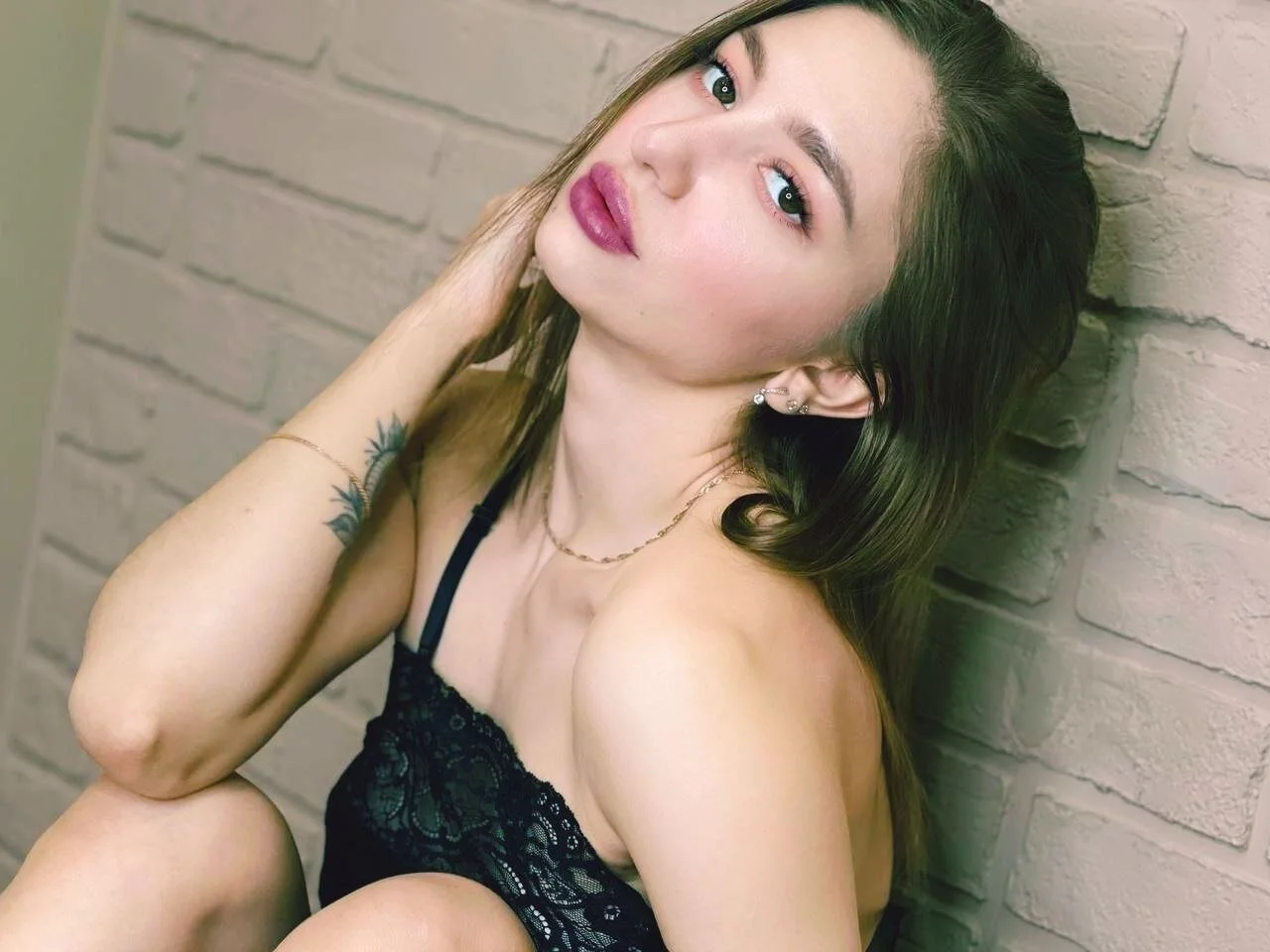 XXX Porn Photo of Nude GroovyCatty 4