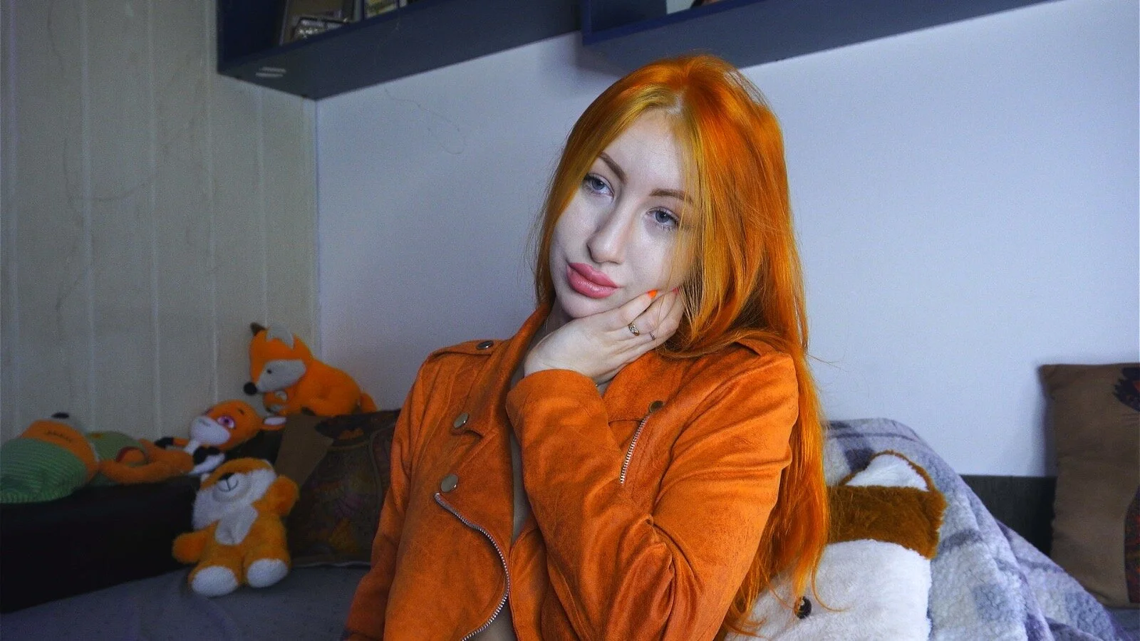 XXX Porn Photo of Nude DaddysLittleSlutfox 23