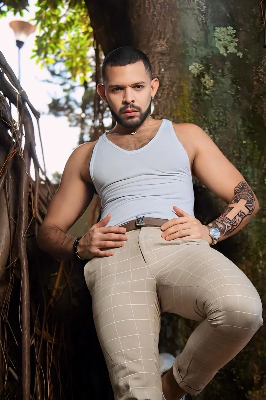 XXX Porn Photo of Nude Adil_aminn 114