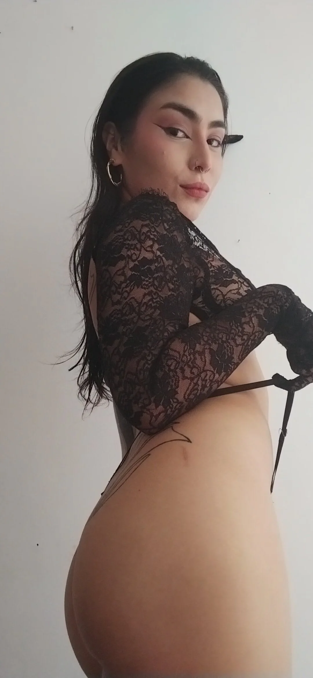 XXX Porn Photo of Nude hancock-boa 132