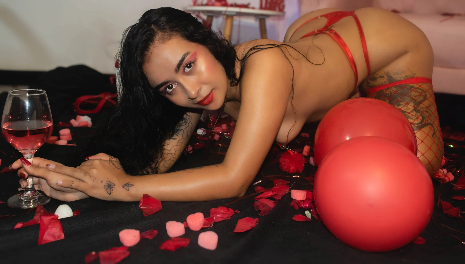XXX Porn Photo of Nude AntonellaQueenn 17