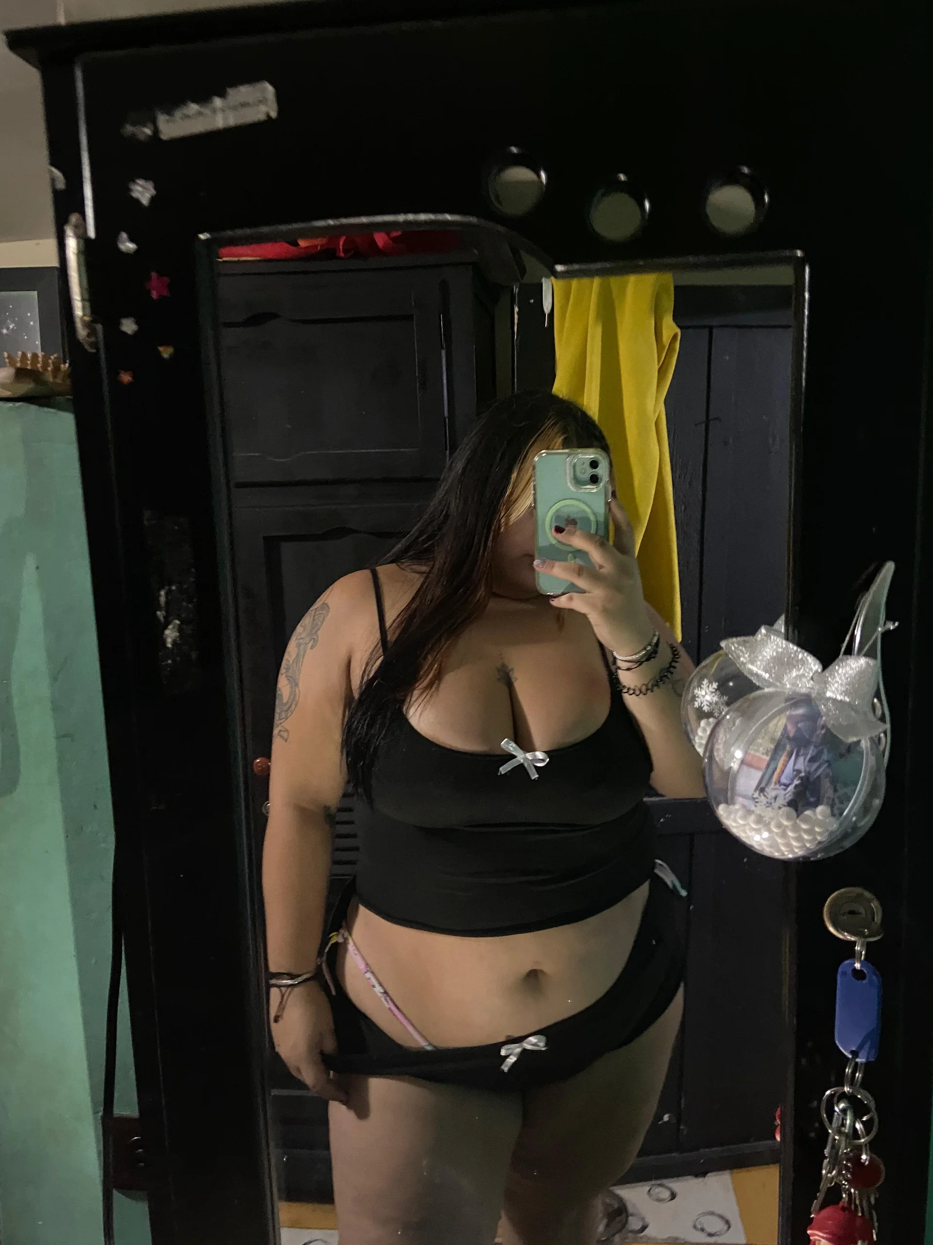 XXX Porn Photo of Nude Karen2802 3