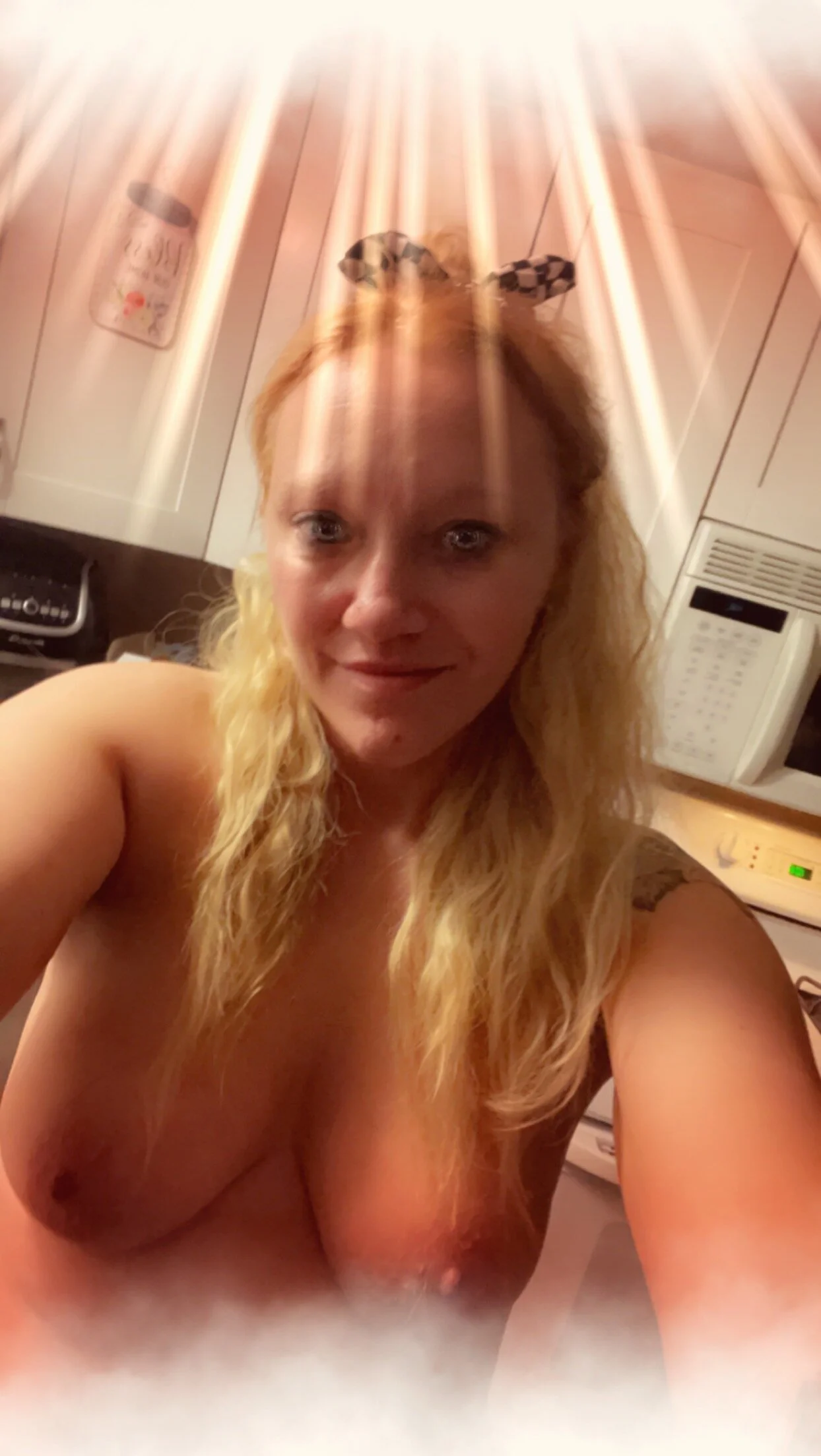 XXX Porn Photo of Nude mellymelHere4You 2