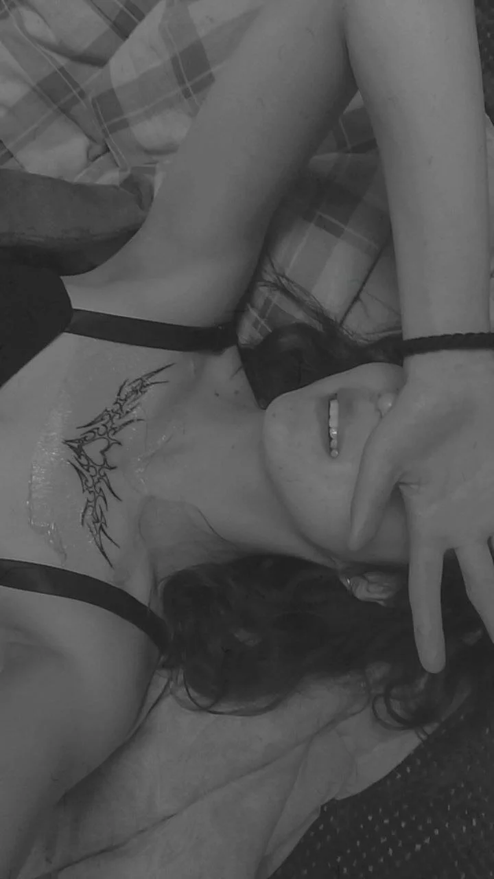 XXX Porn Photo of Nude OdetteBiddy 3