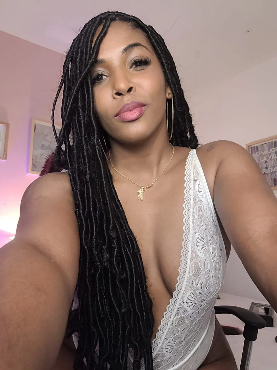 XXX Porn Photo of Nude AitanaBrown_ 13