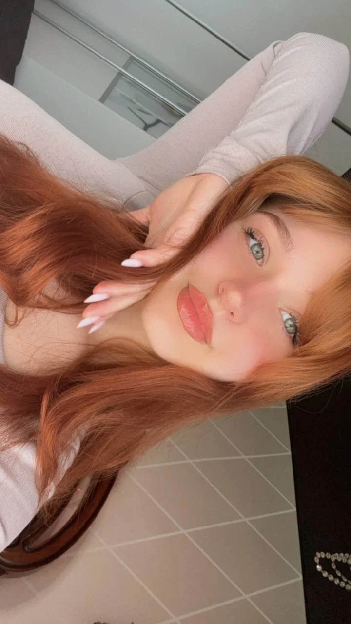XXX Porn Photo of Nude RubbyFlamee 23