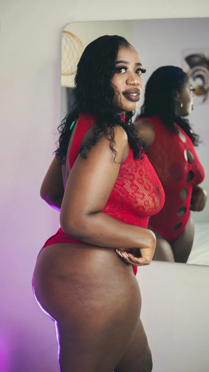 XXX Porn Photo of Nude ViolettGomez_93 5