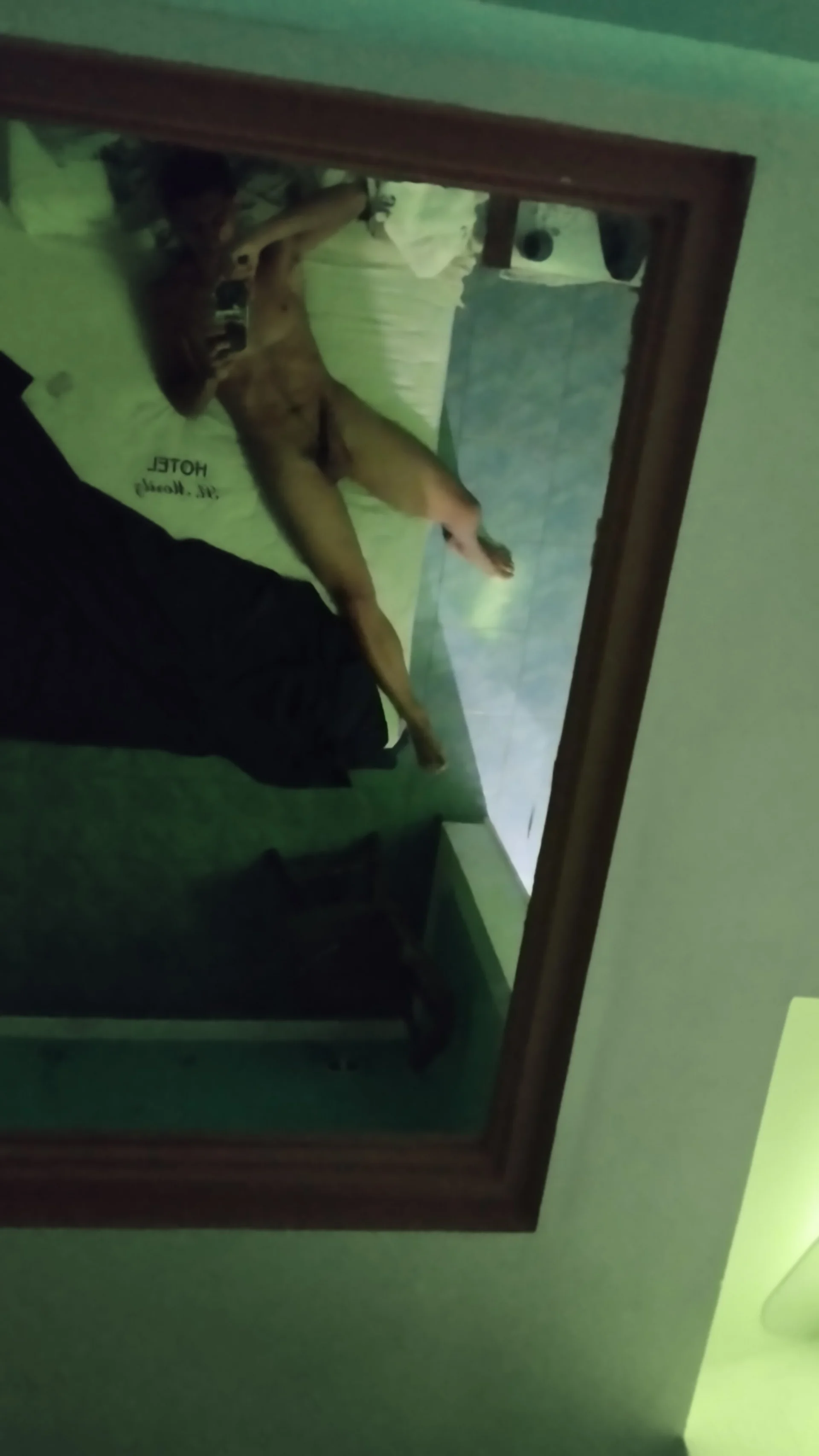 XXX Porn Photo of Nude Bigbells 1