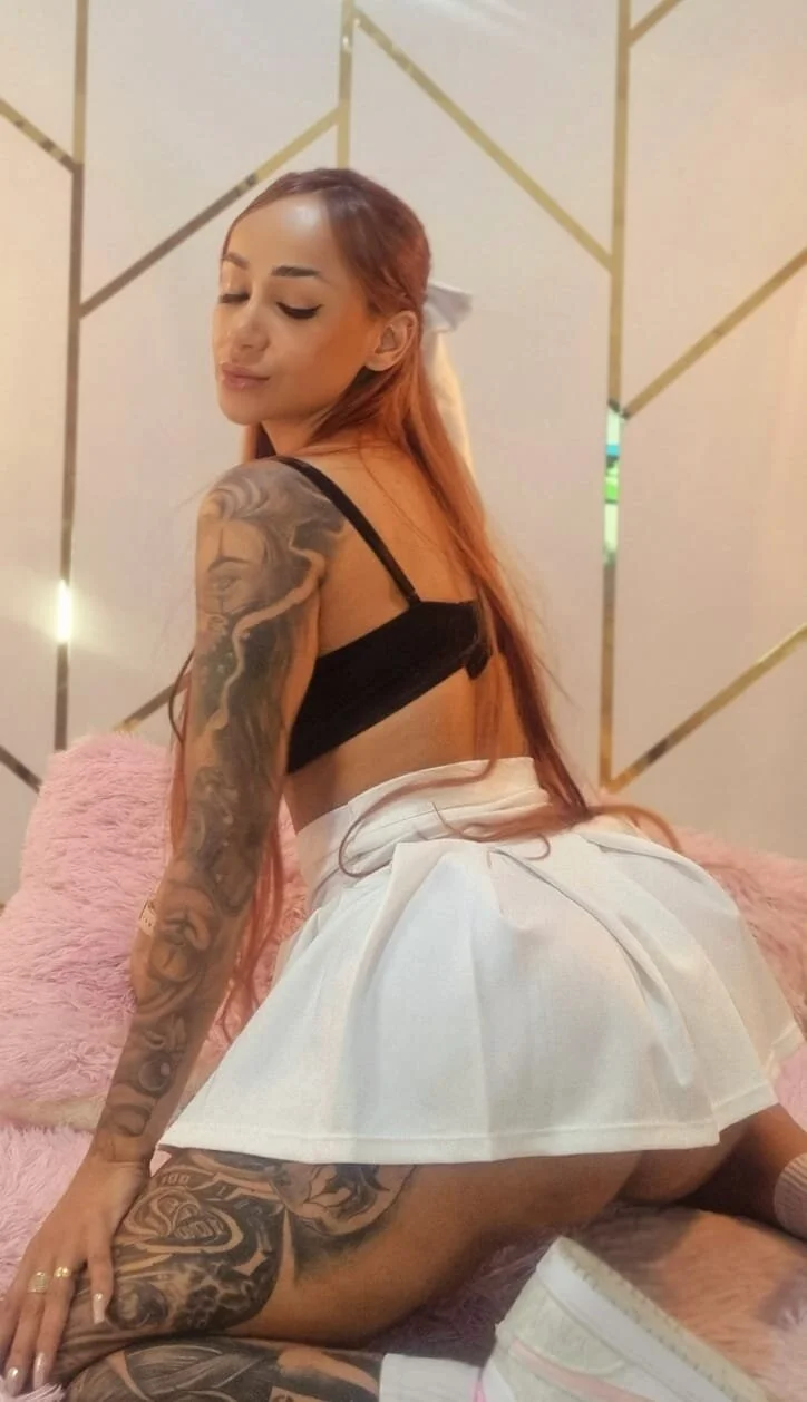 XXX Porn Photo of Nude _Mia_Brunette_ 77