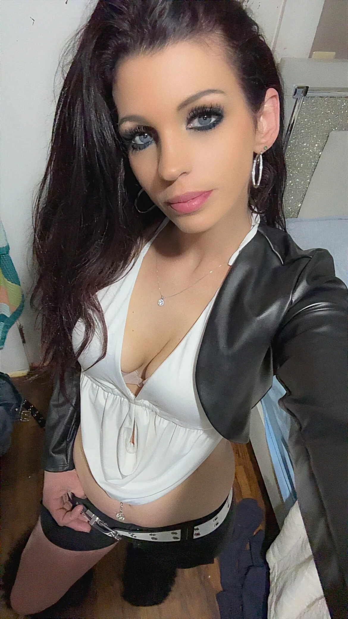 XXX Porn Photo of Nude furboots87 13