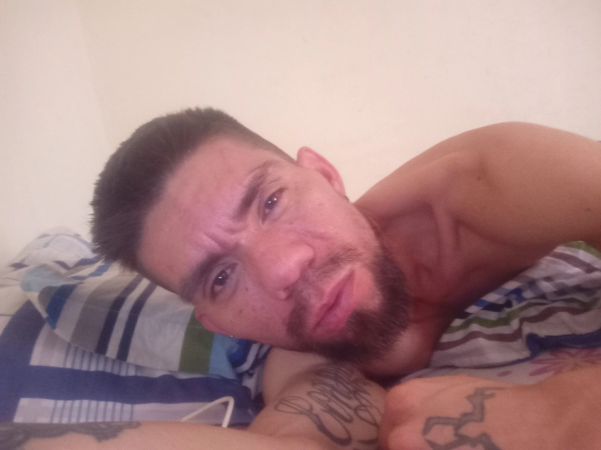 XXX Porn Photo of Nude thomas2wood 17