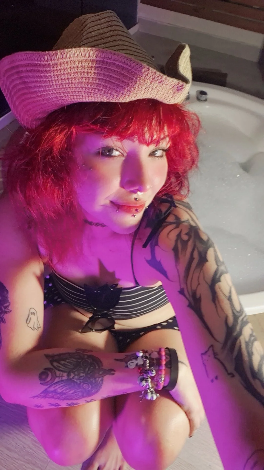 XXX Porn Photo of Nude Sarah-Stoner 433