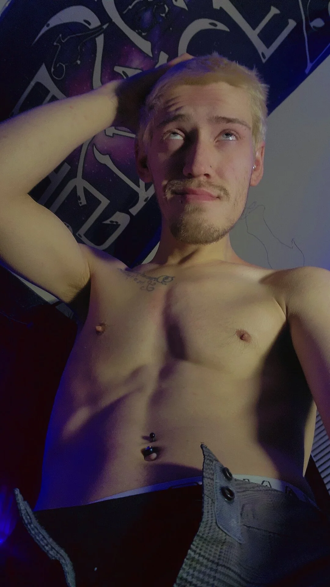 XXX Porn Photo of Nude ATwinkie 1