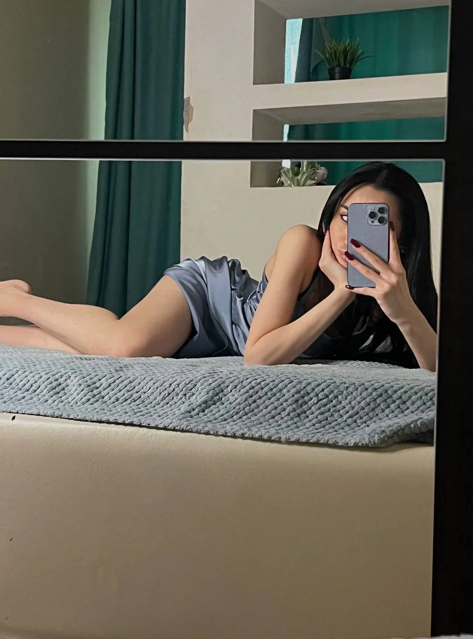 XXX Porn Photo of Nude alissadreams 10