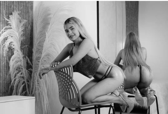 XXX Porn Photo of Nude valen_martinez_ 7