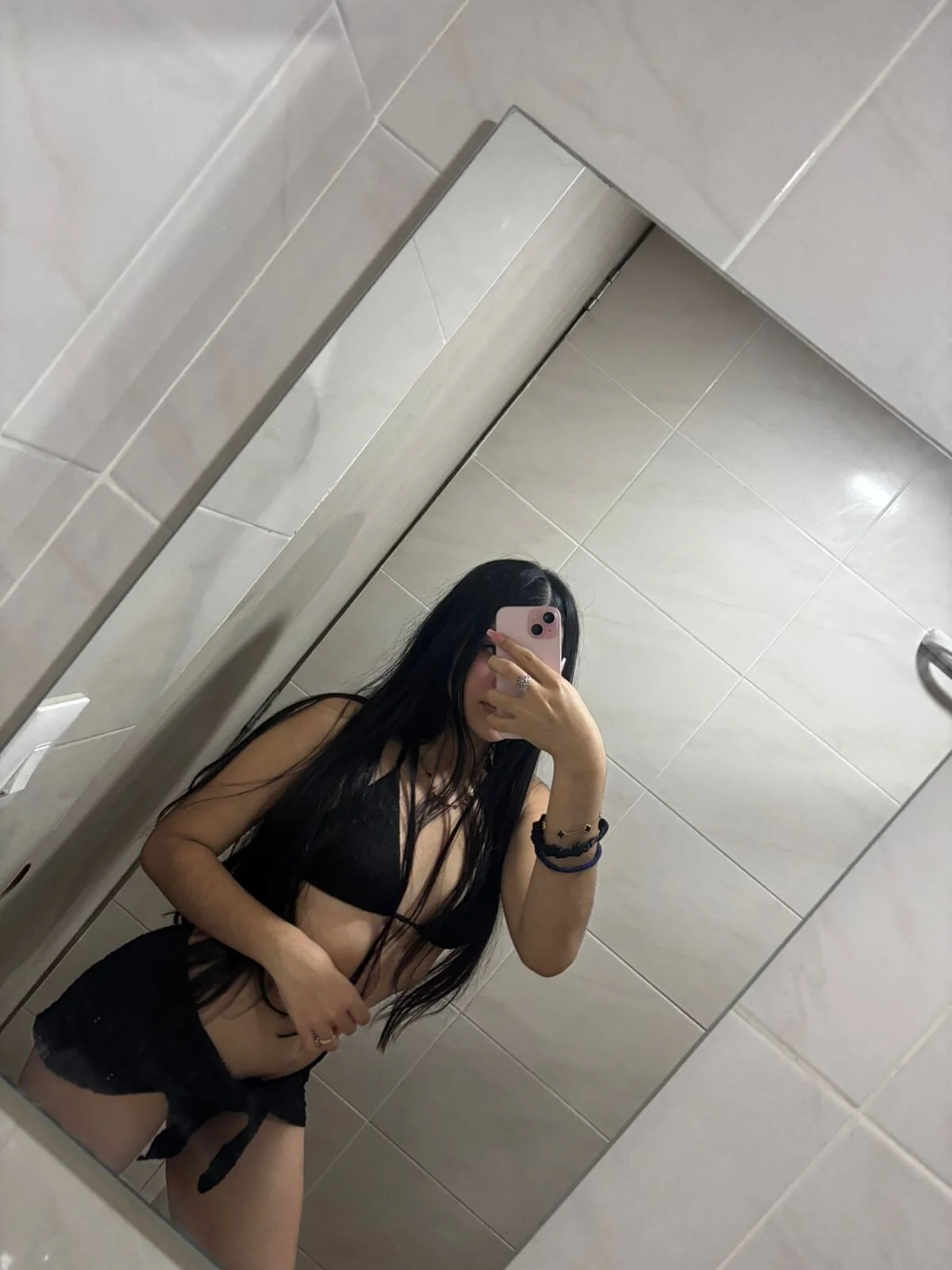 XXX Porn Photo of Nude Mia_Storm18 2