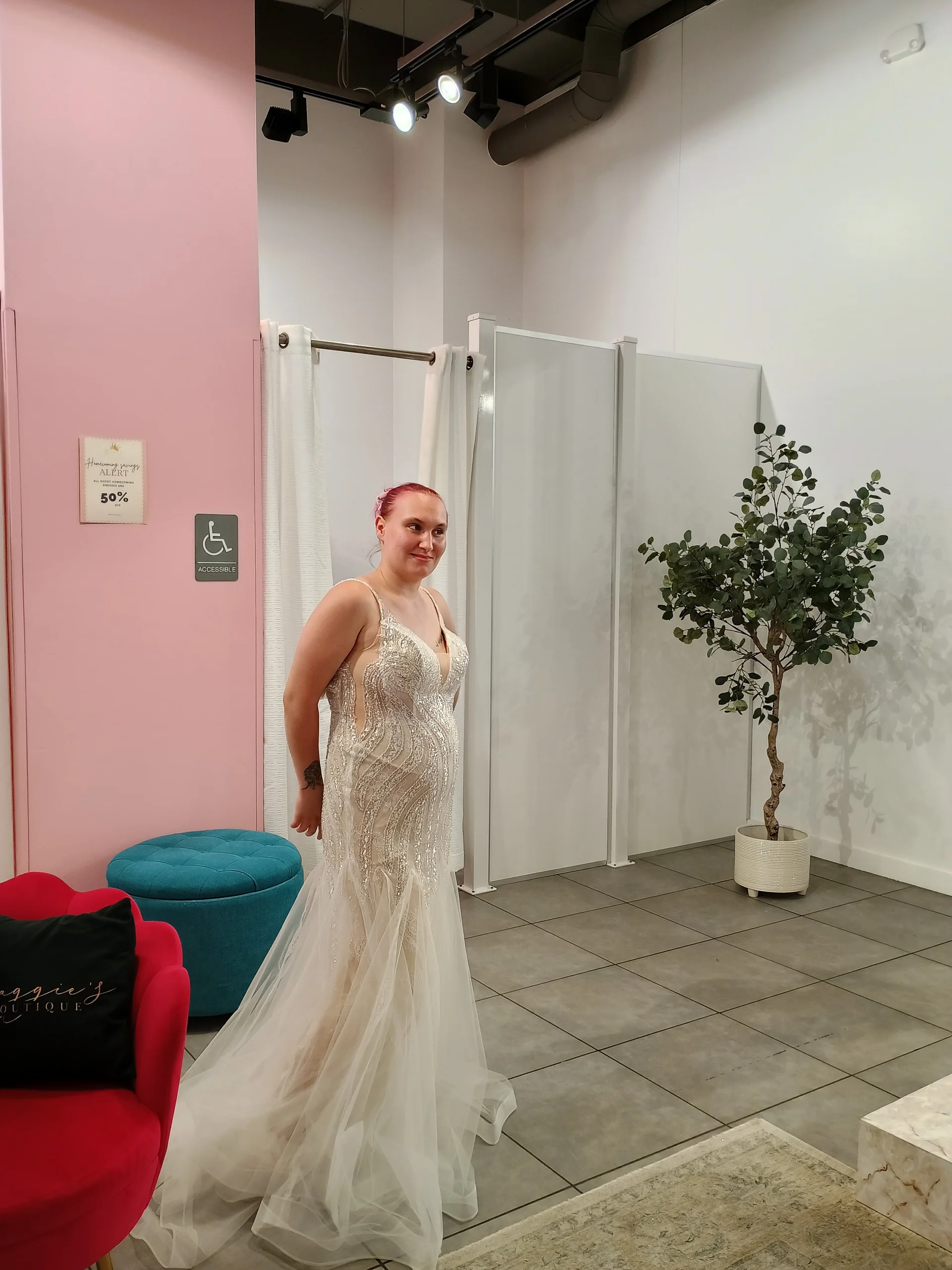 XXX Porn Photo of Nude luckilyfound4 2