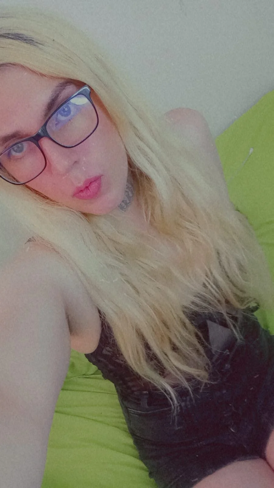 XXX Porn Photo of Nude lolitabauer2 3