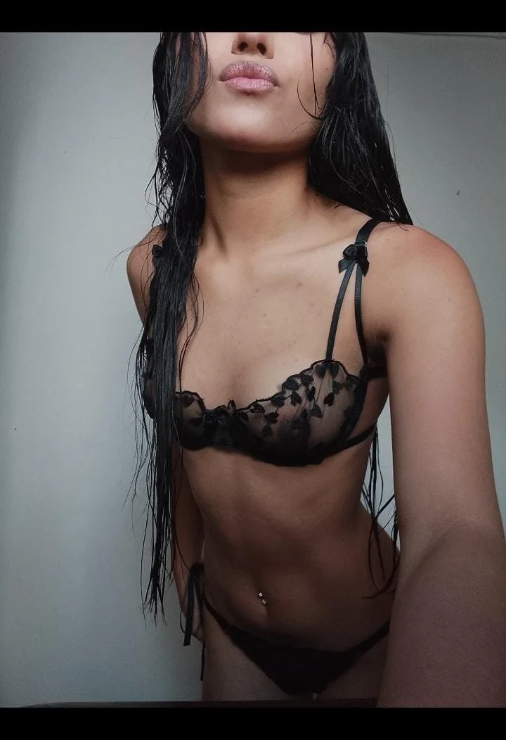 XXX Porn Photo of Nude camilagrey_ 5