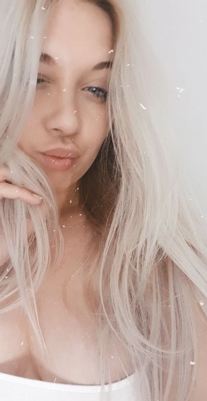 XXX Porn Photo of Nude CherryAuroraa 3
