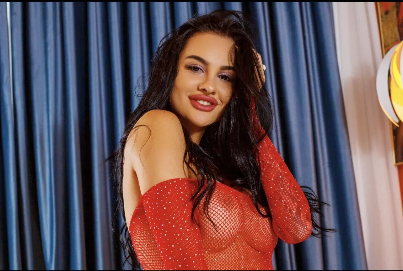 XXX Porn Photo of Nude BabyyGirll_ 9