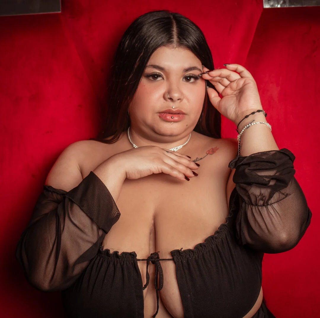 XXX Porn Photo of Nude Thyna_Smithx69 73