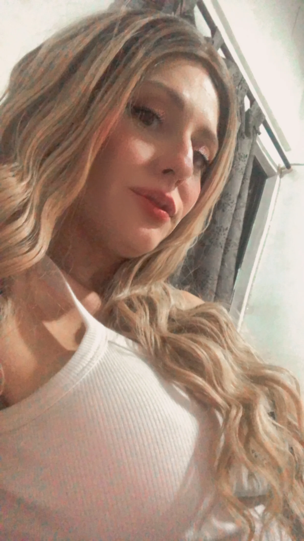 XXX Porn Photo of Nude la_fox_ 4