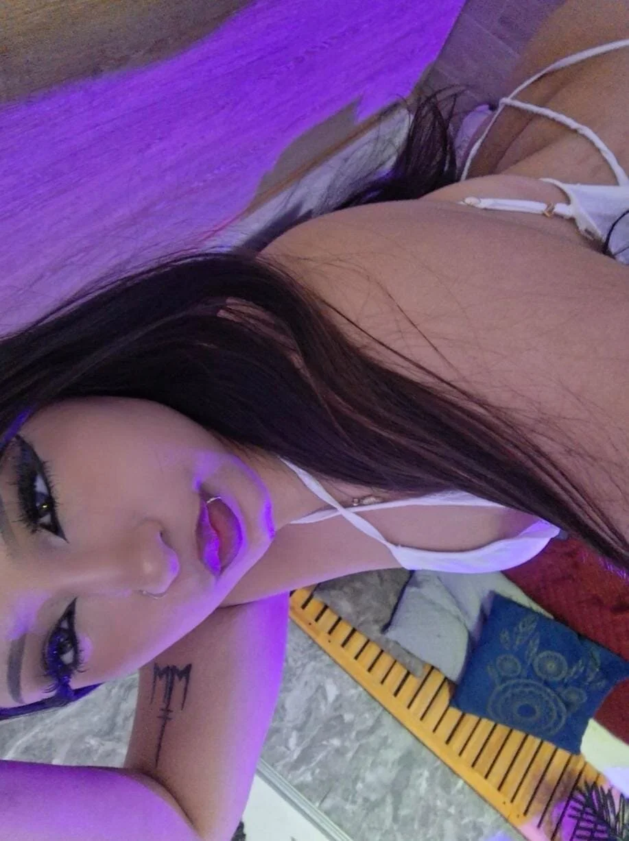 XXX Porn Photo of Nude Marilyndackaria_ 8