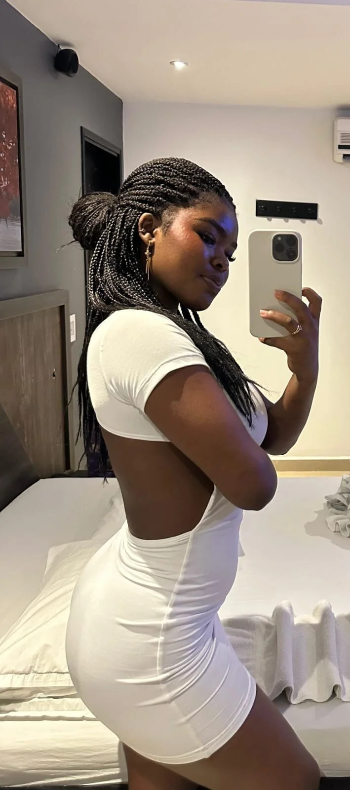 XXX Porn Photo of Nude Yasminbrattz 4