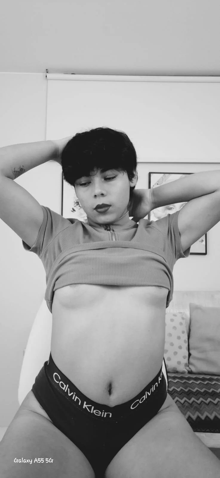 XXX Porn Photo of Nude skinnysexy18 3